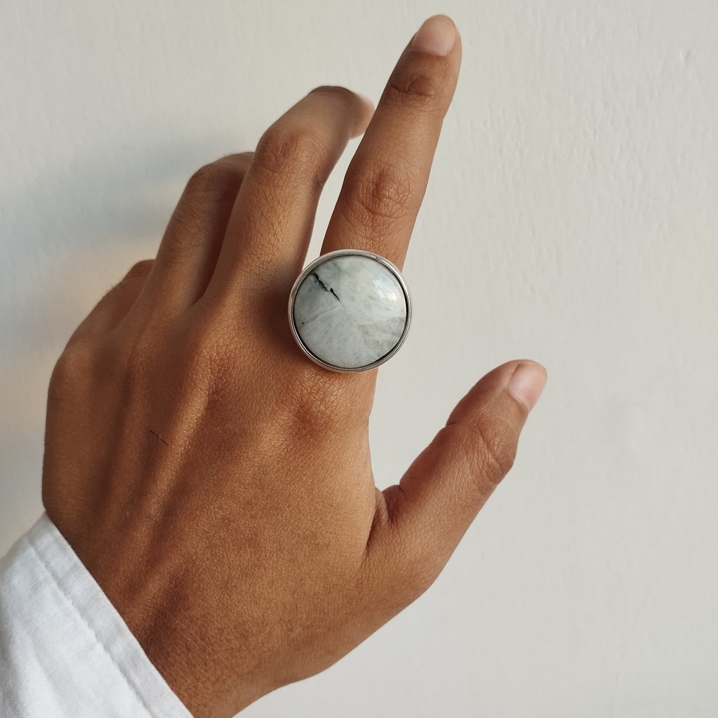 Anillo piedra luna